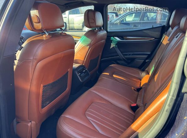 ZAM57RSA7G1168911 2016 MASERATI GHIBLI Blue Front interior view