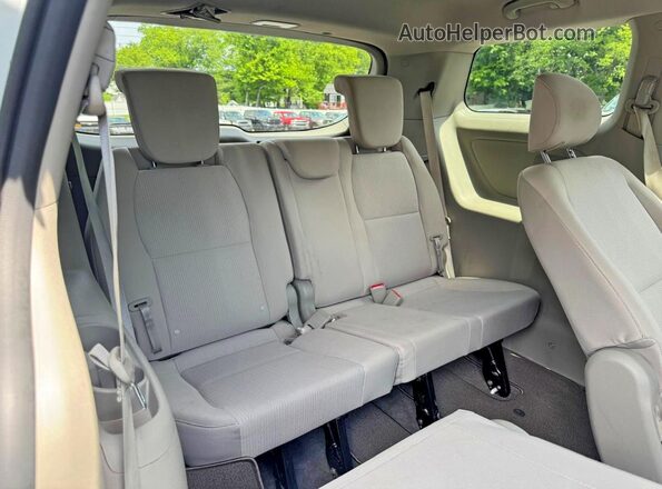 KNDMB5C18K6525496 2019 KIA SEDONA White Widok zestawu wskaźników
