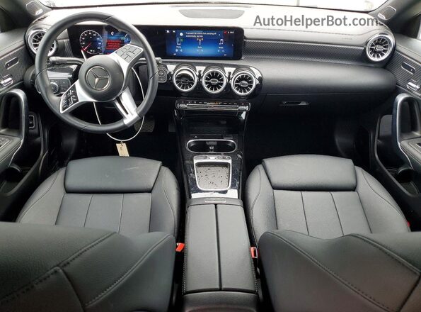 W1K5J4GB0SN557925 2025 MERCEDES-BENZ CLA-CLASS Серебряный 
