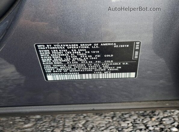 1V2SR2CA7JC559994 2018 VOLKSWAGEN ATLAS Gray Widok naklejki z numerem VIN