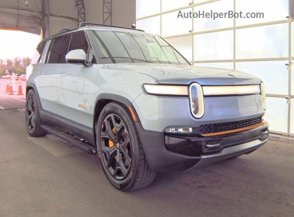 7PDSGABA4PN019950 2023 RIVIAN R1S Gray 