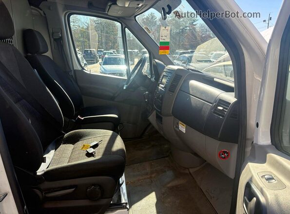 WD3PE7CD1JP631043 2018 MERCEDES-BENZ SPRINTER White 
