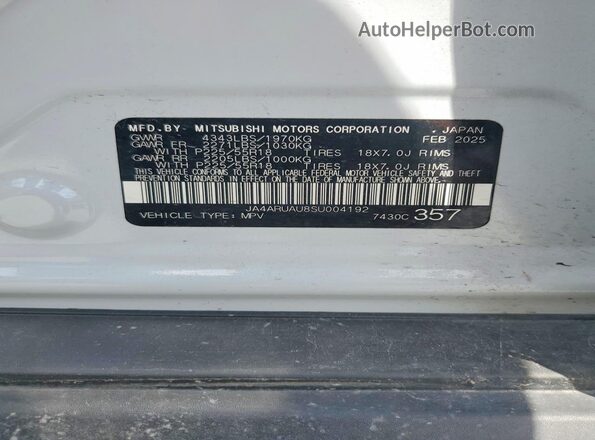JA4ARUAU8SU004192 2025 MITSUBISHI OUTLANDER Белый 