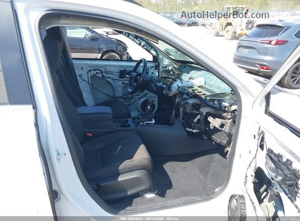 7FARS6H52PE031965 2023 HONDA CR-V HYBRID White Widok wnętrza z przodu