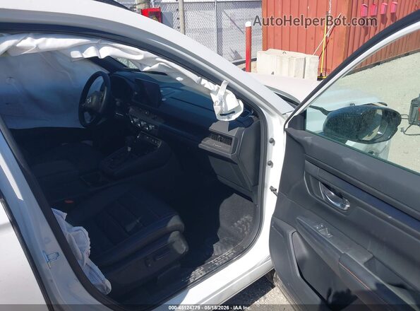 7FARS6H84TE038646 2026 HONDA CR-V White Widok wnętrza z przodu