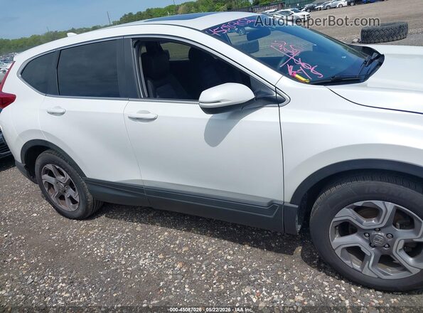 7FARW2H53KE046853 2019 HONDA CR-V White Rear interior view
