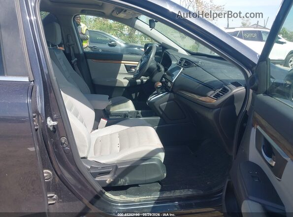 7FARW2H56JE007317 2018 HONDA CR-V White Սալոնի դիմացի տեսք