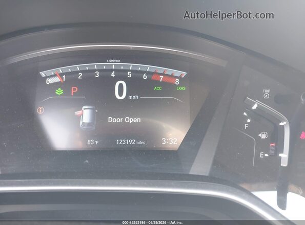 7FARW2H56JE007317 2018 HONDA CR-V White Հետևի նստատեղերի տեսք