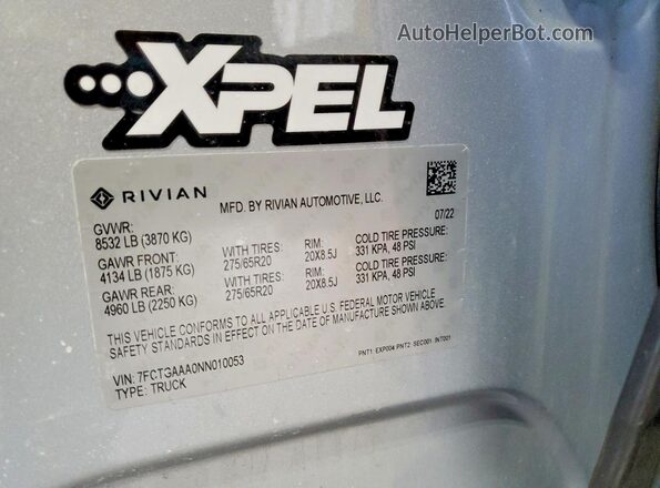 7FCTGAAA0NN010053 2022 RIVIAN R1T Silver Vista de la etiqueta del VIN