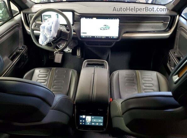 7FCTGAAA3PN024998 2023 RIVIAN R1T Green წინა პანელის ხედი