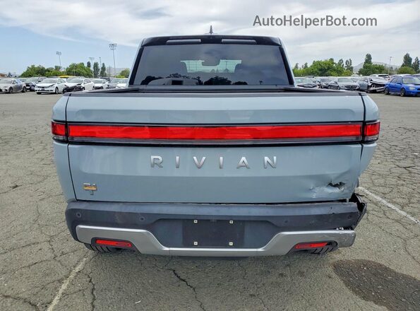 7FCTGAAA6PN024073 2023 RIVIAN R1T Gray Widok z tyłu
