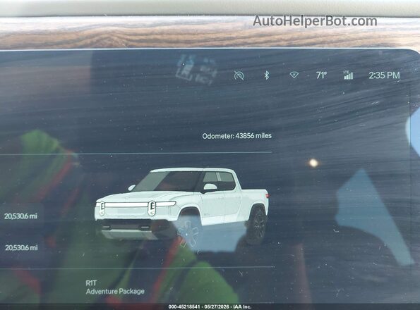 7FCTGAAA7PN019478 2023 RIVIAN R1T Gray უკანა სავარძლების ხედი