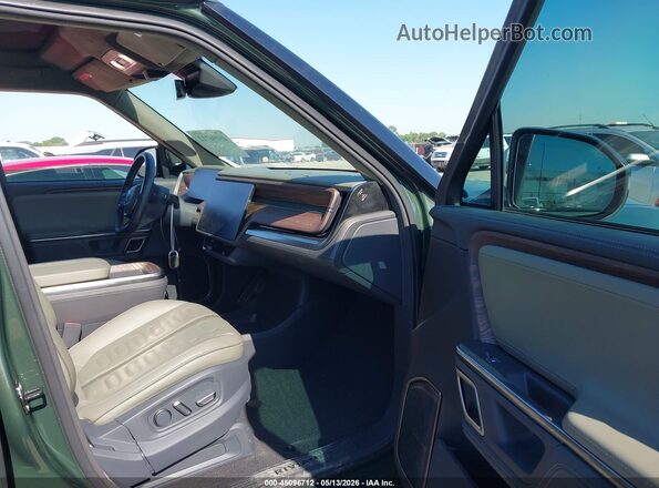 7FCTGAAL4NN004483 2022 RIVIAN R1T Green Front interior view