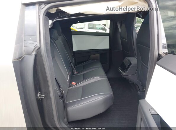 7G2CEHED0RA008763 2024 TESLA CYBERTRUCK Gray 