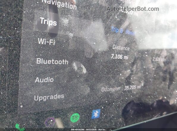 7G2CEHED0RA055582 2024 TESLA CYBERTRUCK Gray Vista de los asientos traseros