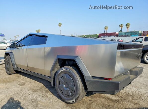 7G2CEHED0TA090386 2026 TESLA CYBERTRUCK Silver Tył lewy