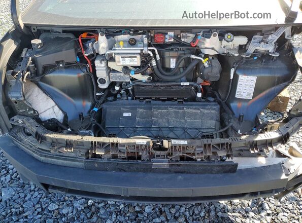 7G2CEHED1RA048818 2024 TESLA CYBERTRUCK Green Vista del compartimento del motor