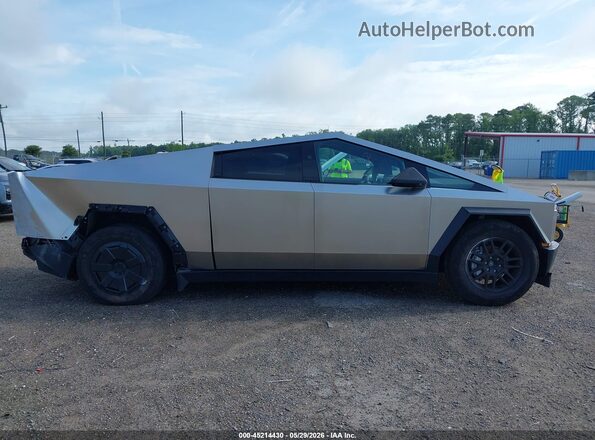 7G2CEHED5RA056940 2024 TESLA CYBERTRUCK Gray Սալոնի հետևի տեսք