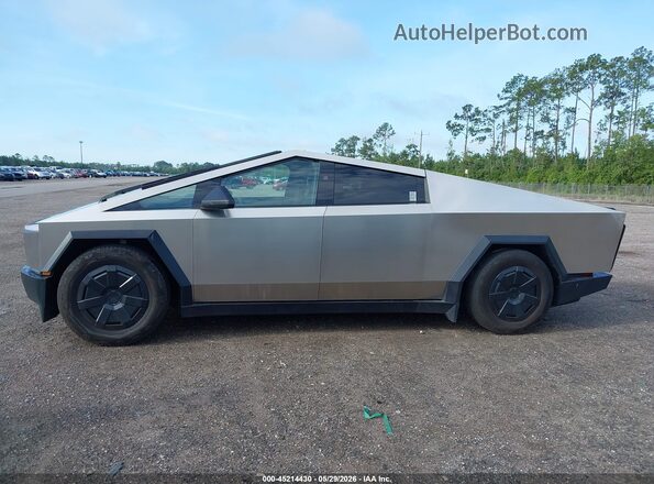 7G2CEHED5RA056940 2024 TESLA CYBERTRUCK Gray Սալոնի 360 աստիճան տեսք