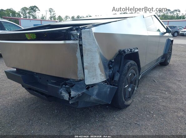 7G2CEHED5RA056940 2024 TESLA CYBERTRUCK Gray Դիմացի տեսք