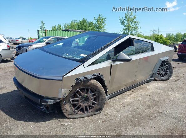 7G2CEHED5SA062548 2025 TESLA CYBERTRUCK Silver Front left