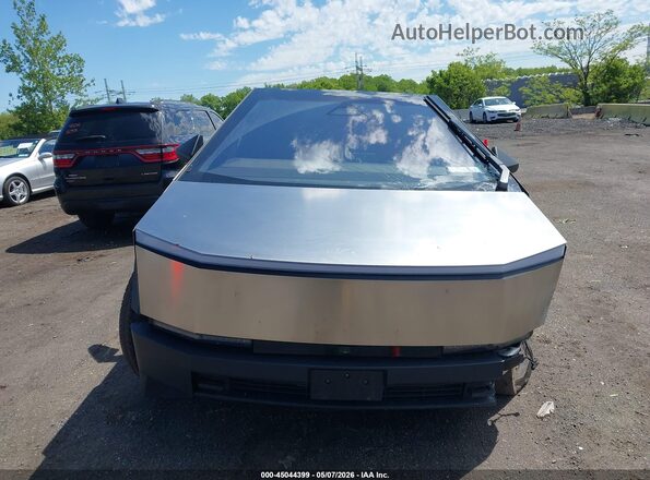 7G2CEHED5SA062548 2025 TESLA CYBERTRUCK Silver Instrument cluster view