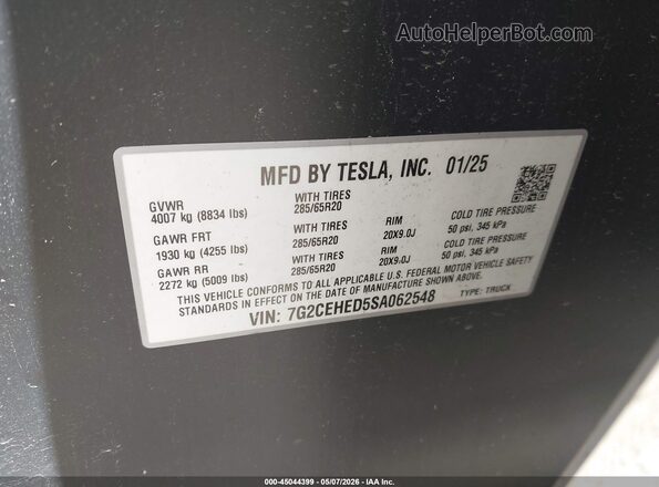 7G2CEHED5SA062548 2025 TESLA CYBERTRUCK Silver Engine compartment view