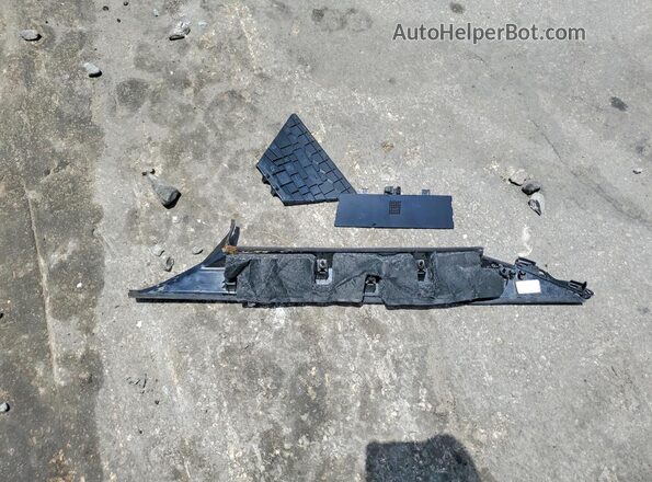 7G2CEHED5SA075011 2025 TESLA CYBERTRUCK Gray Շարժիչի բաժամունքի տեսք