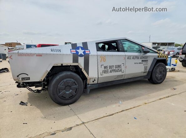 7G2CEHED6RA049138 2024 TESLA CYBERTRUCK Silver უკანა მარჯვენა