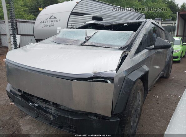 7G2CEHED8RA010454 2024 TESLA CYBERTRUCK Gray Front left