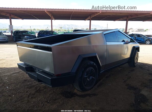 7G2CEHEDXSA062657 2025 TESLA CYBERTRUCK Silver Tył prawy