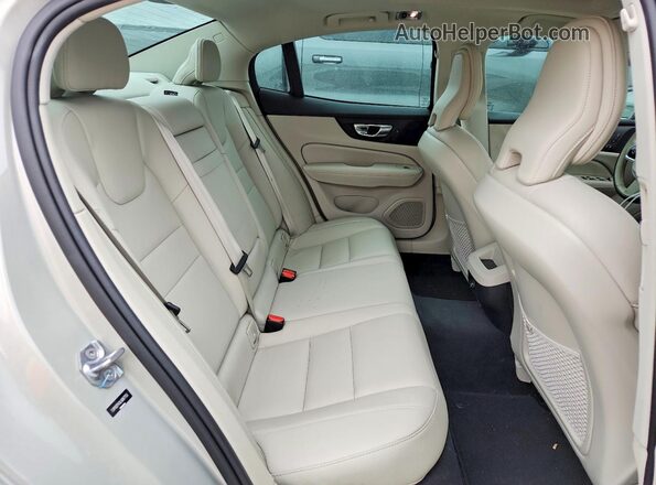 7JR102FK0LG067753 2020 VOLVO S60 Silver Вид задніх сидінь