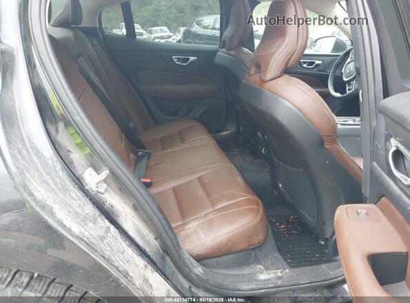 7JRA22TL7KG005644 2019 VOLVO S60 Black VIN კოდის სტიკერის ხედი