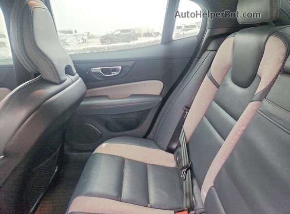 7JRA22TM4LG046761 2020 VOLVO S60 Red Հետևի նստատեղերի տեսք