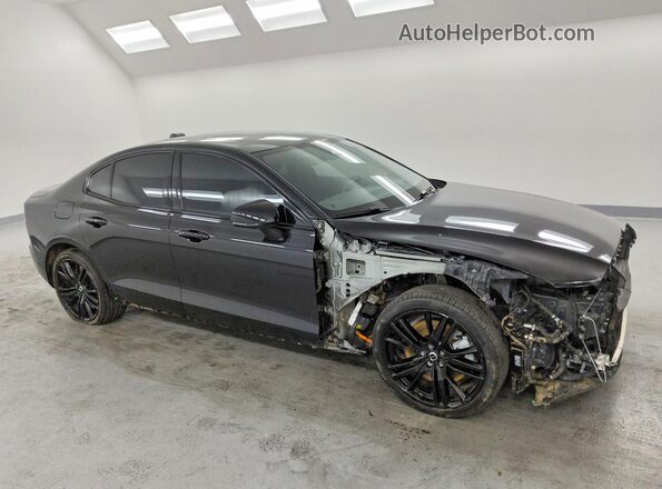 7JRH60FD5SG369184 2025 VOLVO S60 Black Przód prawy
