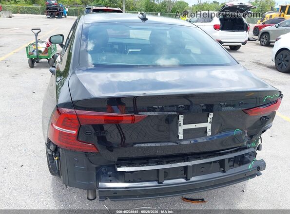 7JRL12FHXRG305739 2024 VOLVO S60 Black Vista frontal