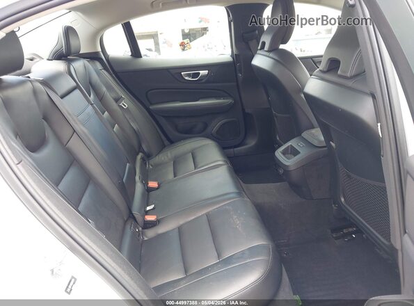 7JRL12FK1RG324174 2024 VOLVO S60 White Vista de la etiqueta del VIN