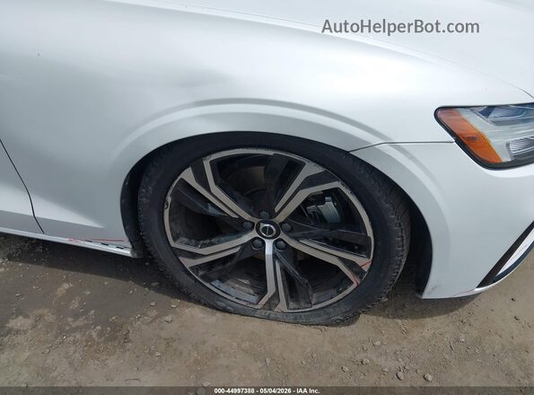 7JRL12FK1RG324174 2024 VOLVO S60 White Vista frontal