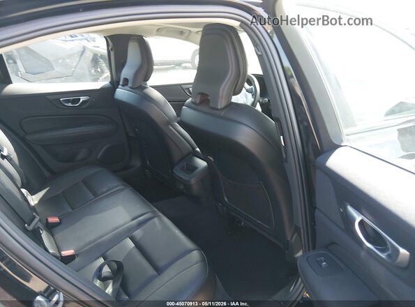 7JRL12FK5RG326798 2024 VOLVO S60 Black Vista de la etiqueta del VIN