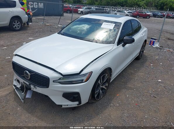 7JRL12FK6RG321691 2024 VOLVO S60 White Vista tres cuartos delantera izquierda
