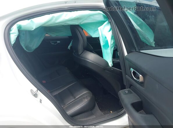 7JRL12FK6RG321691 2024 VOLVO S60 White Vista de la etiqueta del VIN