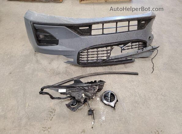 7JRL12FZ9NG192384 2022 VOLVO S60 Gray Engine compartment view