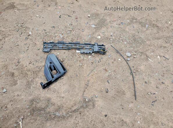 7JRL12GD0SG367460 2025 VOLVO S60 Белый Вид подкапотного пространства