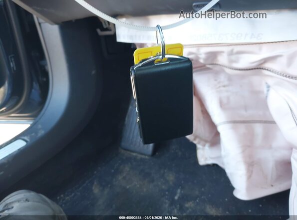 7JRL12TMXRG282920 2024 VOLVO S60 Blue Vista del salpicadero