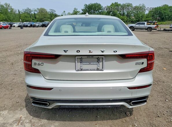 7JRL12TZ0NG162596 2022 VOLVO S60 Gray Вид ззаду