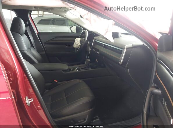 7MMVAADW3SN104642 2025 MAZDA CX-50 HYBRID Red Widok wnętrza z przodu