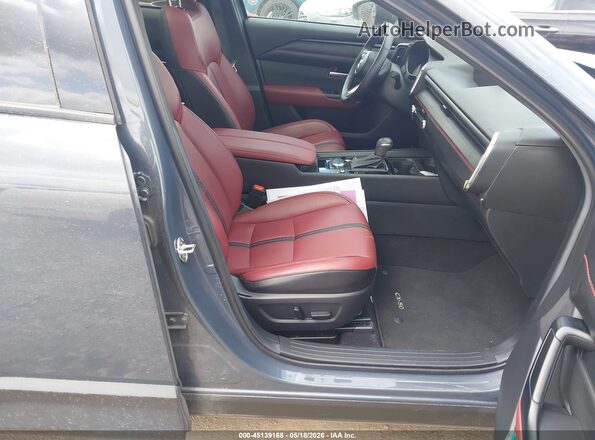 7MMVAAEW9SN133173 2025 MAZDA CX-50 HYBRID Серый Вид салона спереди