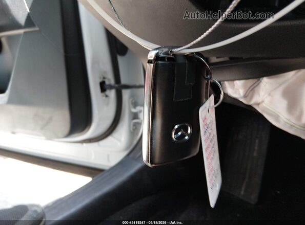 7MMVABBM4RN158422 2024 MAZDA CX-5 White Vista del salpicadero