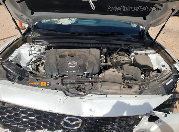 7MMVABEM8RN231030 2024 MAZDA CX-5 White Սալոնի հետևի տեսք
