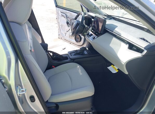 7MUAAAAG0TV192501 2026 TOYOTA LL Silver Vista interior delantera